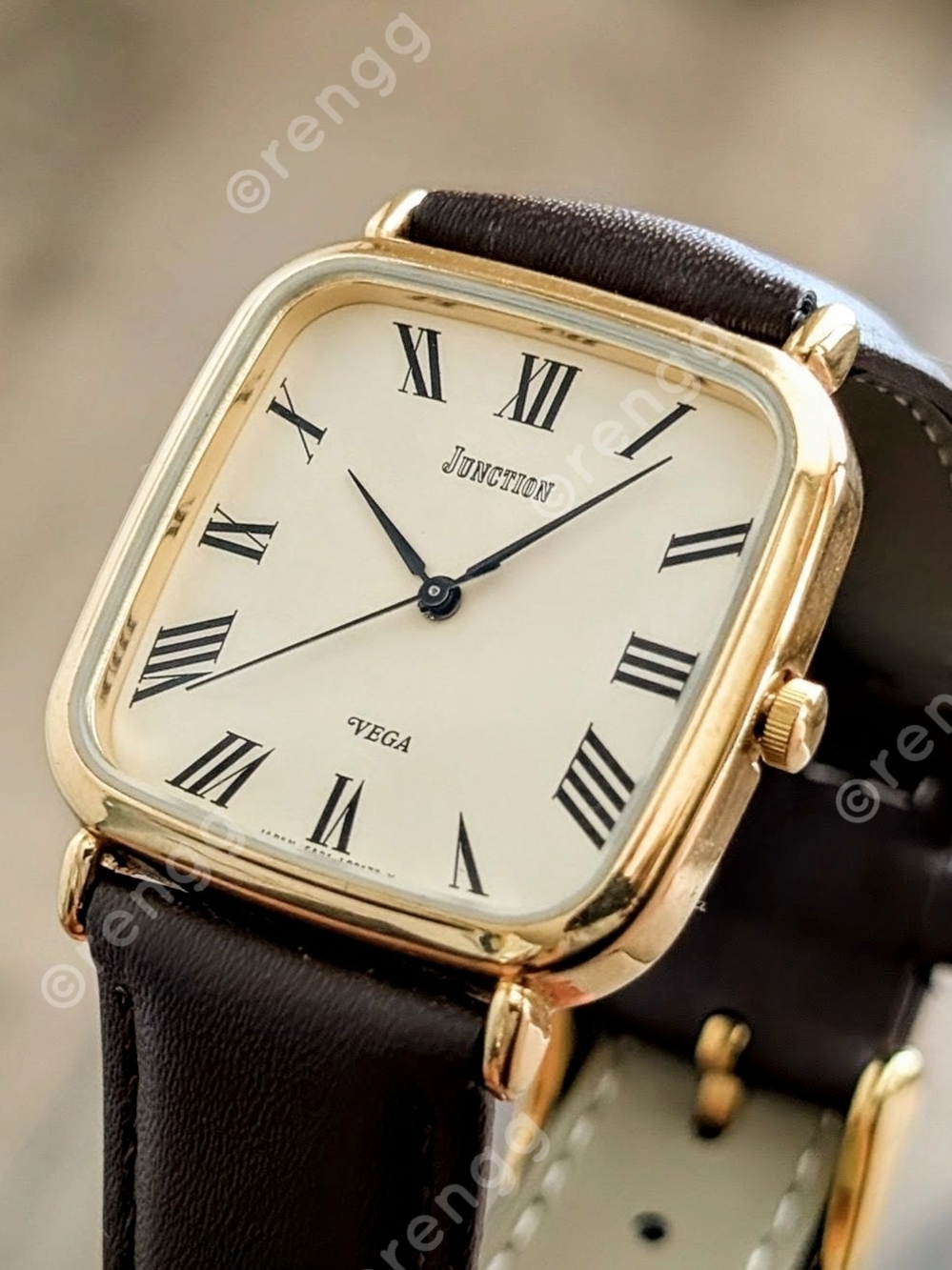 Vintage Citizen VEGA JUNCTION Men's Gold Case Brown Leather Watch 29mm Square